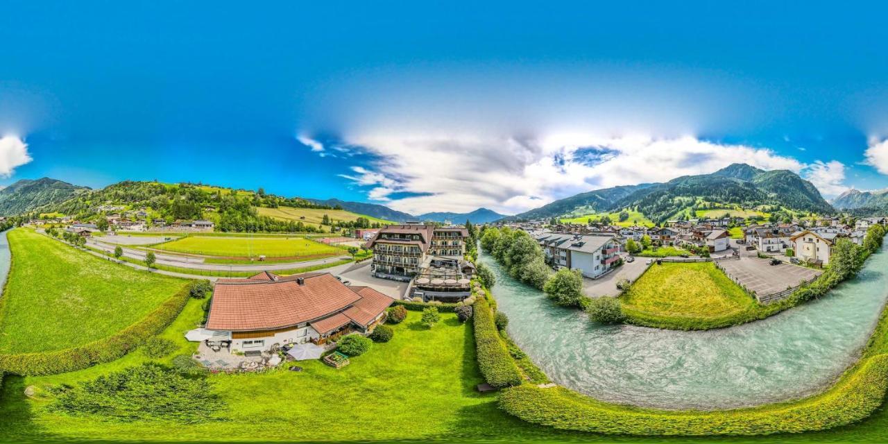 Hotel Kaprunerhof Esterno foto