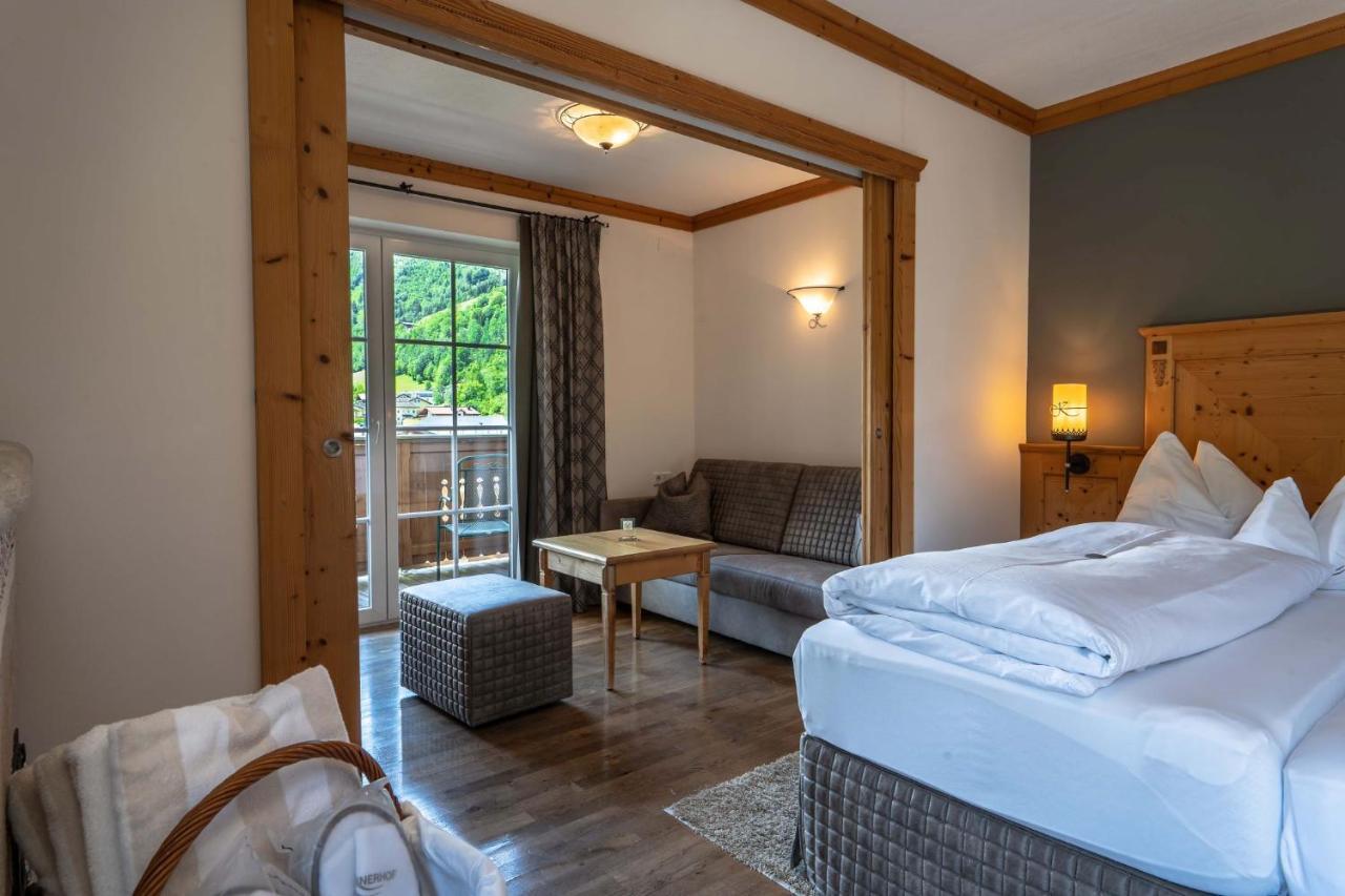Hotel Kaprunerhof Esterno foto