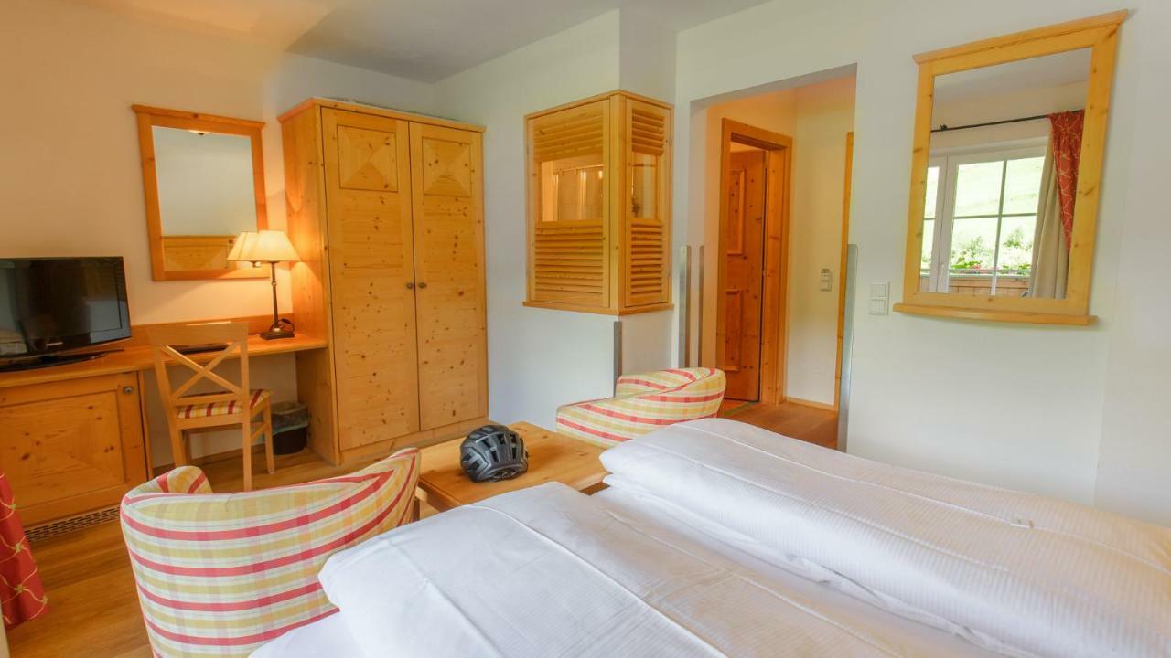 Hotel Kaprunerhof Esterno foto