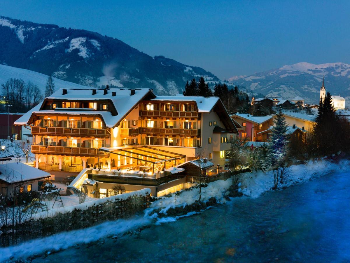 Hotel Kaprunerhof Esterno foto
